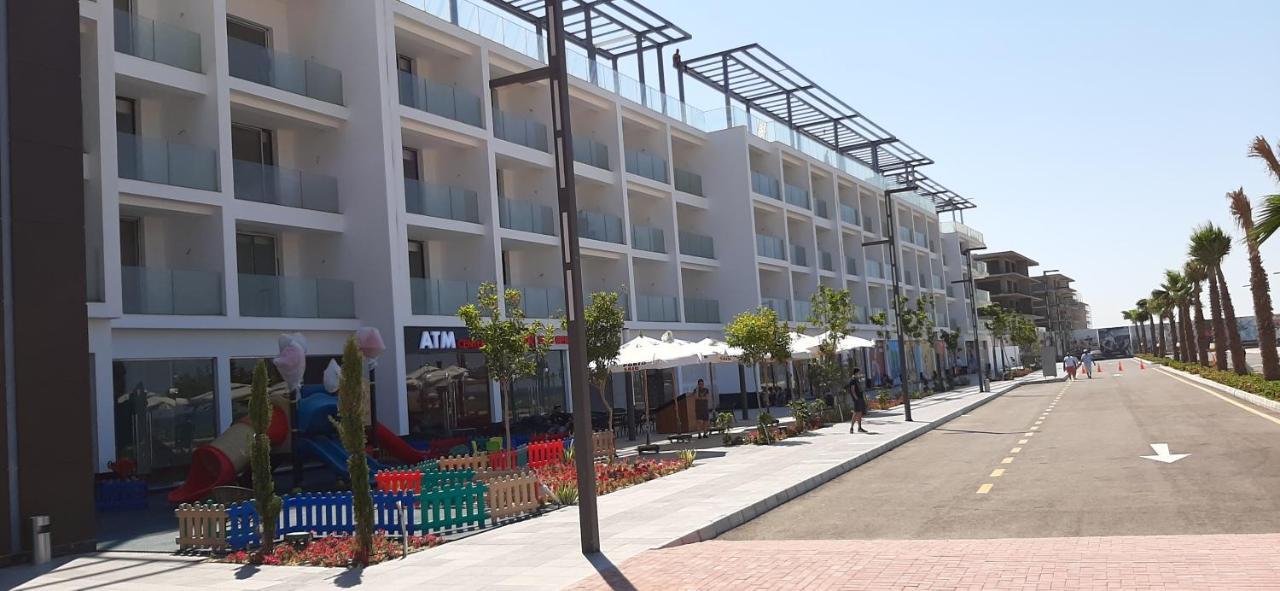 Hotel & Port Saïd